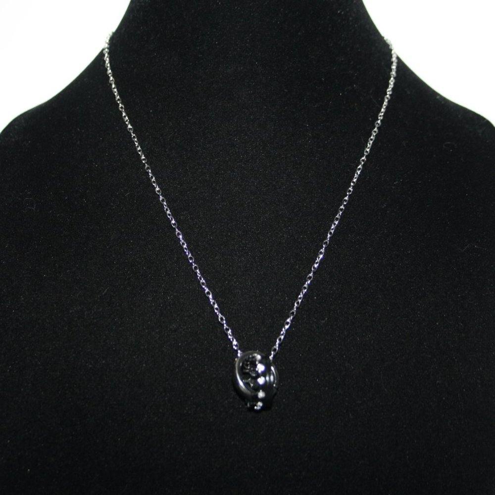 Silver and black crown necklace 18"